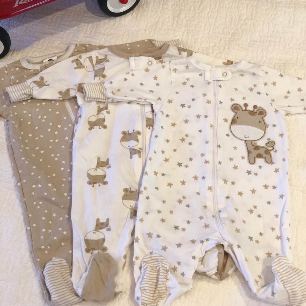 Gerber Onesie Pajama Bundle Size Newborn